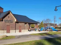 Bobcaygeon Waterfront 3-Bedroom Vacation House Hotels in Bobcaygeon