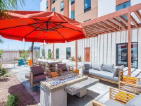 Hampton Inn & Suites Phoenix East Mesa Hotels in Gilbert