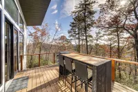 Modern Mountain-View Sanctuary in Pisgah Forest - Wifi