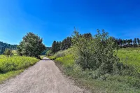 Heart of Black Hills Home by Mickelson Trail! - parking