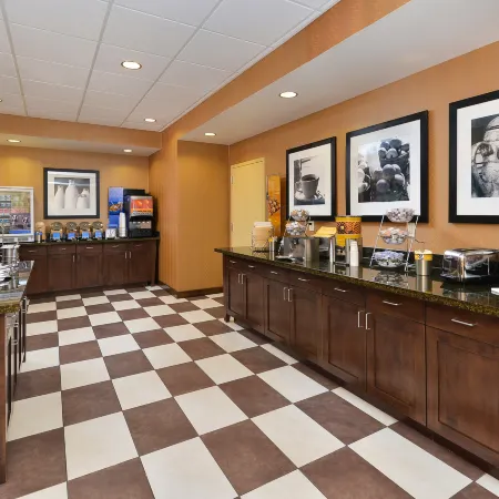 Hampton Inn Clinton