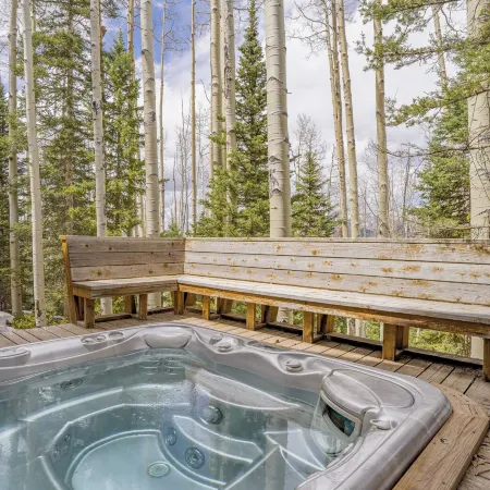 Snowdrift Cabin by AvantStay Breathtaking Home w Prime Ski Access