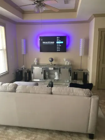 Luxurious Buckhead Getaway