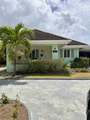 Gigi's Chateau-Villa Getaway near OCHO RIOS, JA! Hotel a 