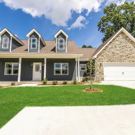 New Home in Tusculum - ALL King Beds! No Cleaning Fees!