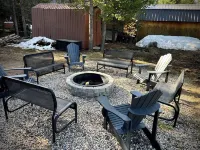 Large Open Cabin - 30 Miles to Yellowstone - WiFi