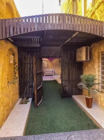 Zayed Vibes Отели рядом с достопримечательностью «St.Samual Church - El Sheikh Zayed City»