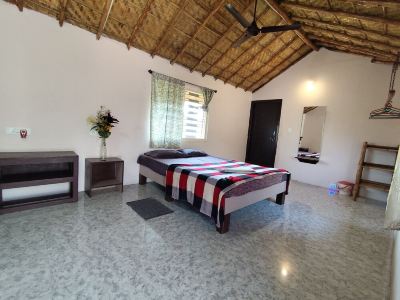 Little banana homestay