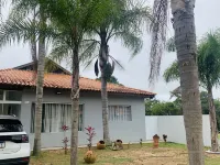 Cozy Country House with Barbecue/Pool/Hot Tub/Waterfall and Wet Deck.