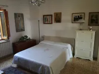 Cozy and bright apartment Hotels in Montespertoli