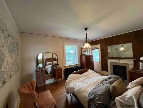 The Sky Mansion Lake View EV Charger