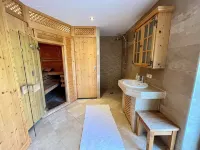 Chalet with mountain view & sauna ski-in ski-out Hotels in Gemeinde Pill