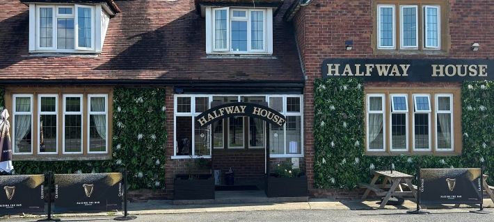 Halfway House Inn Country Lodge Hotels in Yeovil