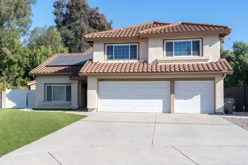 Luxurious Villa in Diamond Bar- Private Cul-de-Sac Hotels in Diamond Bar