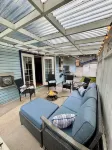 Cultus Lake Blue Beach Bungalow