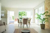 OASIS HOUSE Hotels in Benajarafe