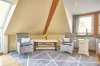 Large (100sqm) modern apartment with roof terrace