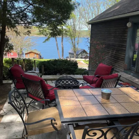 Cottage on east side of Lake Bomoseen, on-site boat slip included