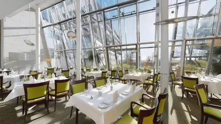 Kongresshotel Potsdam am Templiner See