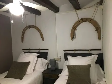 Tato House -Figuerola d'Orcau- Отели в г. Pallars Jussa