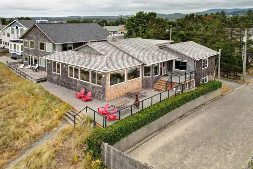 Oceanfront-Nicest on the Beach! Full Late 2025 Renovation!!