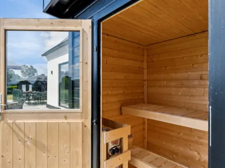 "Imilie" - 450m from the sea Отели в г. Tranekaer