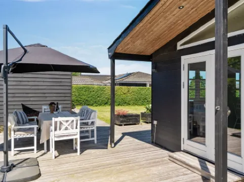 "Kim" - 250m from the sea