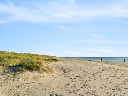 "Alvy" - 200m from the Sea Отели в г. Ebeltoft