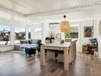"Elisabeta" - 60m from the Sea Hotels in Juelsminde