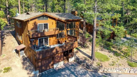 Northstar Haven by AvantStay Cozy-Chic Retreat Near Lake Tahoe & Downtown Truckee