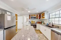 AL Funhouse - Minutes to Beaches OWA Fairhope