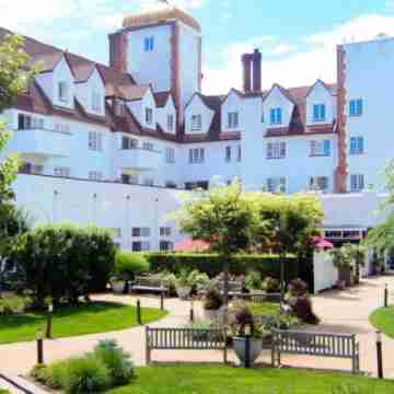 Montauk Manor -1 BR 925 sq. ft. loft in resort overlooking Block Island Sound Hotel Exterior