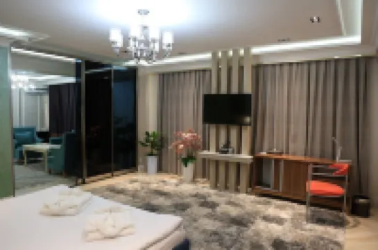 Zarafshan Grand Hotel Fiez  호텔