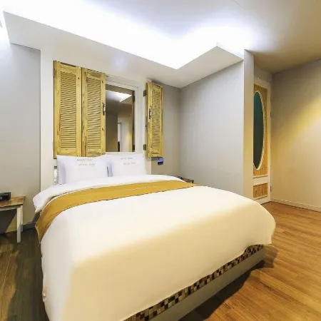 Nabi Hotel