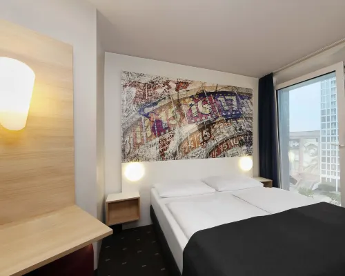 B&B HOTEL Berlin-Alexanderplatz Hotels near Admiralspalast