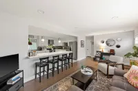 Modern Retreat w/ Patio & Sunset Views - Gray St