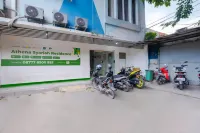 Athena Syariah Residence Hotels near Mall Matropolis