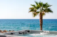 Ikones Seafront Luxury Suites - Romantic
