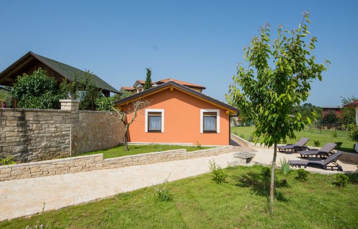Holiday Home Vodnjan with Pool & Sea