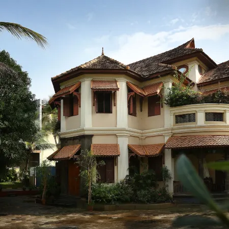 Uday Suites - the Airport Hotel