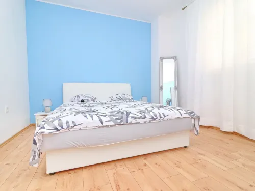 Apartment Marjana Prizba with terrace Hotels in Blato