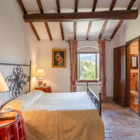 Villa in Mugello Hills with Private Pool
