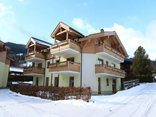 Apartment in Leogang near Ski Lift - 4-Star