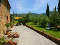 Hillside Escape in Vinci