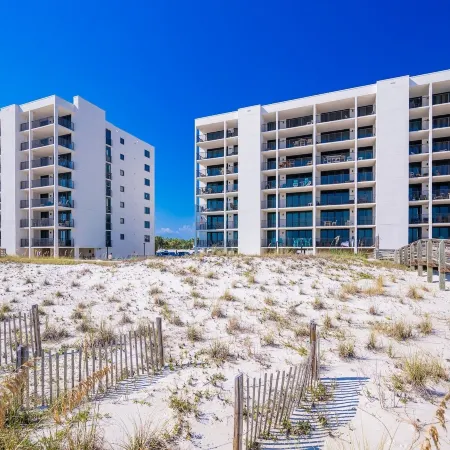 Wind Drift 310S Condo