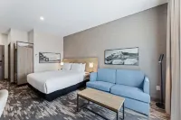 Sandman Signature Dallas Las Colinas Hotel & Suites