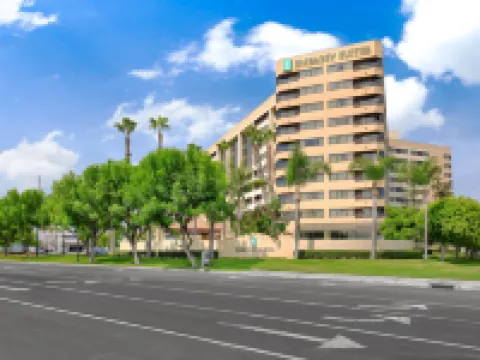Embassy Suites by Hilton Anaheim Orange Hotels in Orange