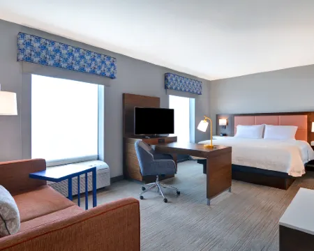 Hampton Inn & Suites Clearwater/St. Petersburg-Ulmerton Rd Hotels in Pinellas County
