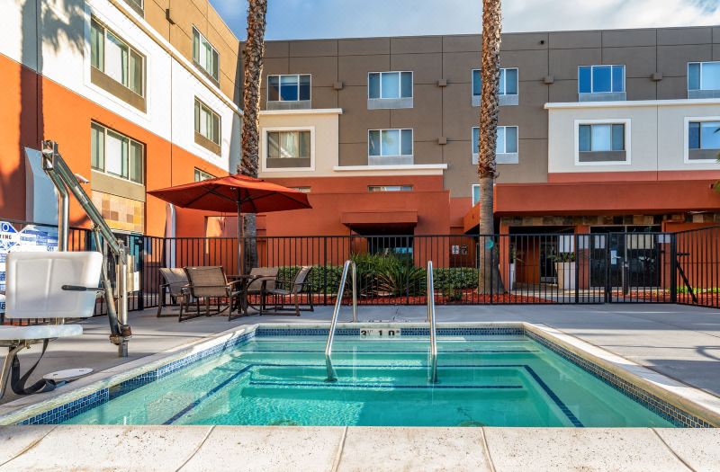 Holiday Inn Express & Suites Fremont - Milpitas Central by IHG photo 3