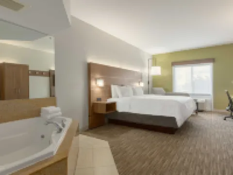 Holiday Inn Express & Suites BINGHAMTON UNIVERSITY-VESTAL by IHG Hotels in Vestal